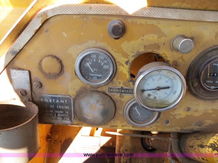 image for item B2272 1966 Fiat-Allis TL545 wheel loaders