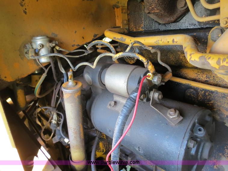 image for item B2272 1966 Fiat-Allis TL545 wheel loaders