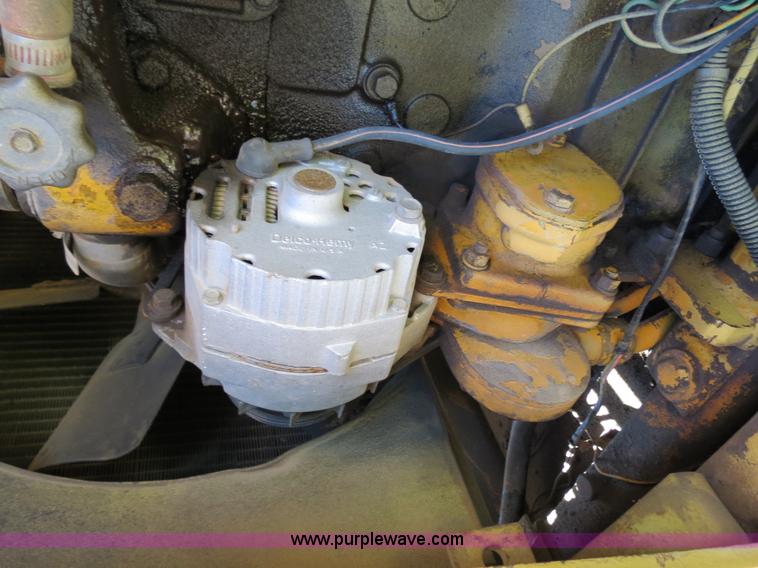 image for item B2272 1966 Fiat-Allis TL545 wheel loaders