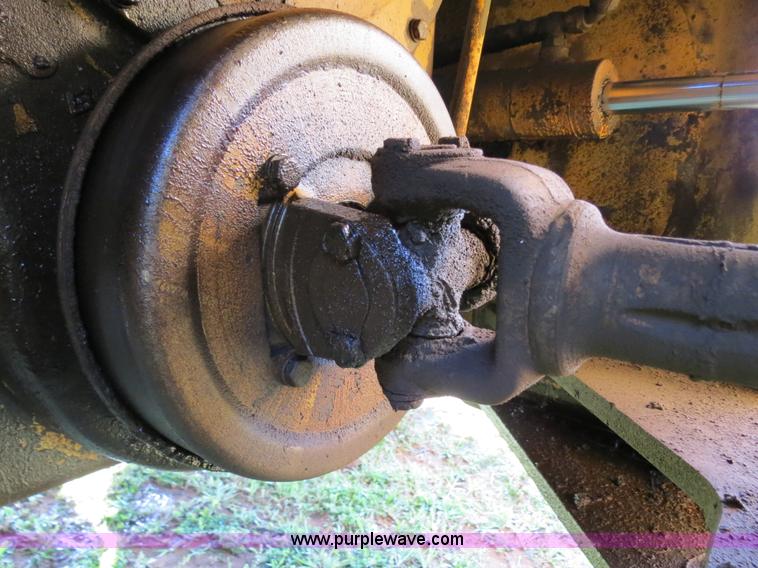 image for item B2272 1966 Fiat-Allis TL545 wheel loaders