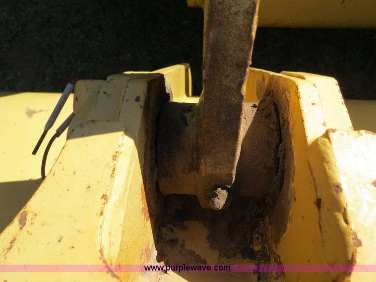 image for item B2272 1966 Fiat-Allis TL545 wheel loaders