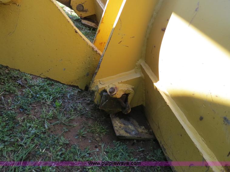 image for item B2272 1966 Fiat-Allis TL545 wheel loaders