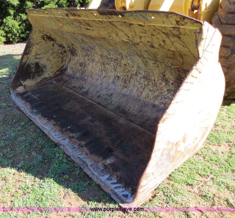 image for item B2272 1966 Fiat-Allis TL545 wheel loaders