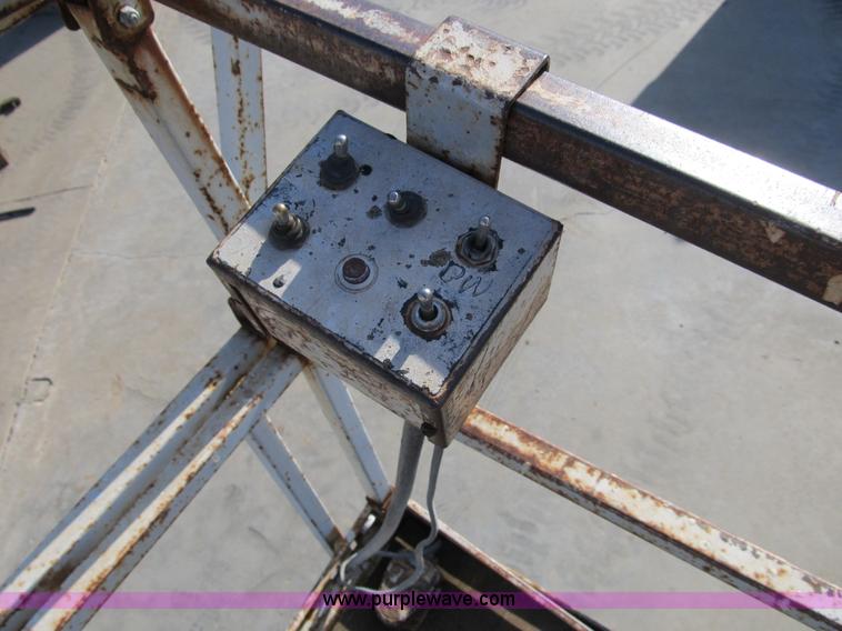 image for item B2637 Strato MRX25 scissor lift