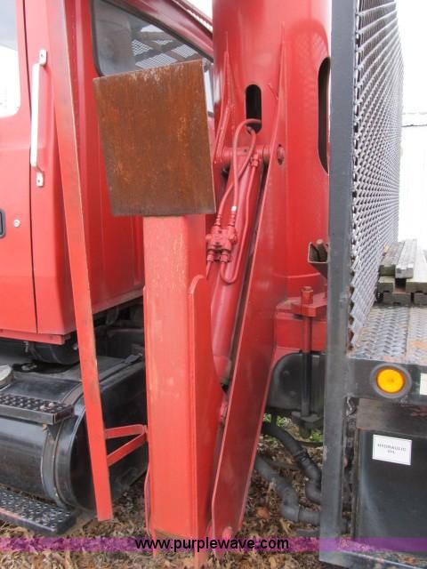 image for item B2640 1994 Ford LT8000 boom truck