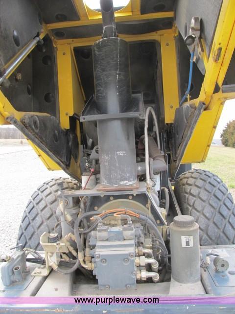 image for item B2645 Bomag BW156DH-3 vibratory roller