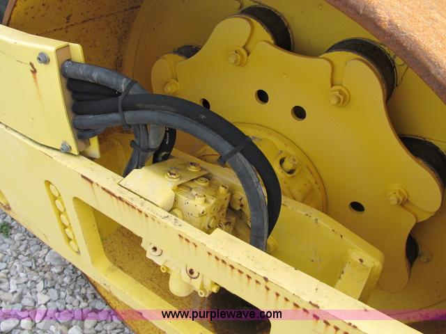 image for item B2645 Bomag BW156DH-3 vibratory roller