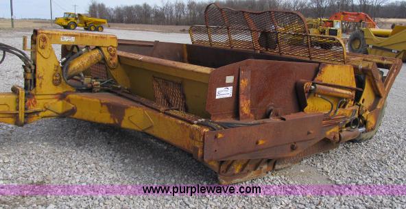 image for item B2646 Reynolds 17C pull scraper