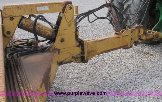 image for item B2646 Reynolds 17C pull scraper