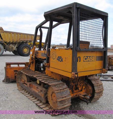 image for item B2648 1981 Case 450B dozer