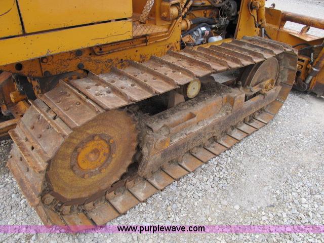 image for item B2648 1981 Case 450B dozer