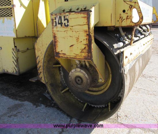 image for item B2656 Bomag 137 double drum vibratory roller