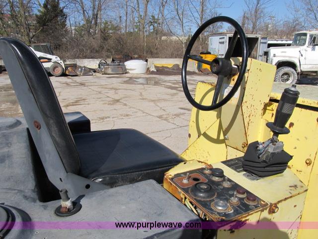 image for item B2656 Bomag 137 double drum vibratory roller