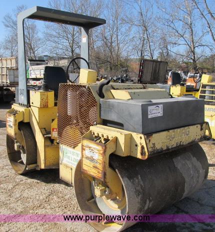 image for item B2657 Bomag 137 double drum vibratory roller