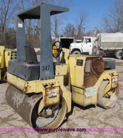 image for item B2657 Bomag 137 double drum vibratory roller
