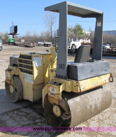 image for item B2657 Bomag 137 double drum vibratory roller