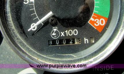 image for item B2658 1987 John Deere 410C backhoe