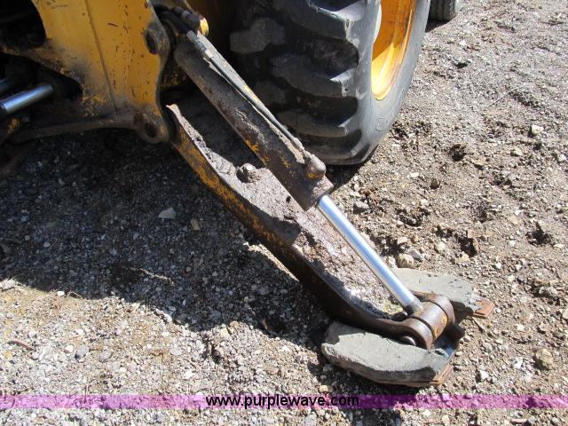 image for item B2658 1987 John Deere 410C backhoe