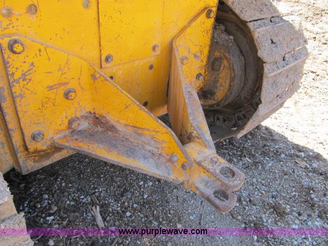image for item B2659 1990 John Deere 850B dozer