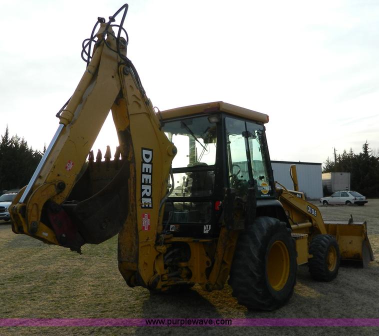 image for item B3584 1999 John Deere 310E FWA backhoe