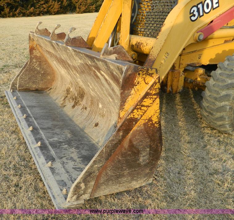 image for item B3584 1999 John Deere 310E FWA backhoe