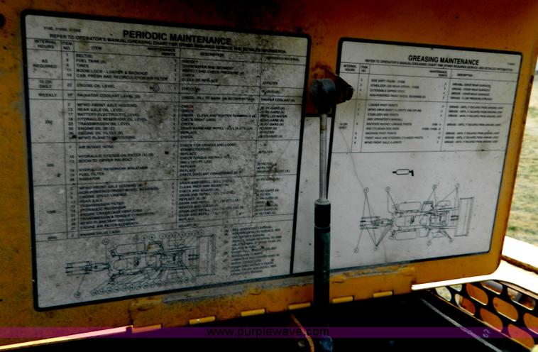 image for item B3584 1999 John Deere 310E FWA backhoe