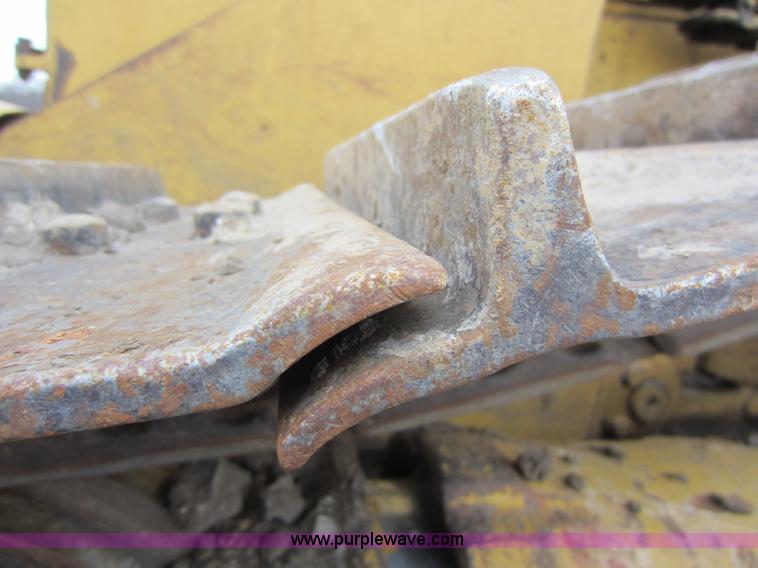 image for item C5348 1988 Caterpillar D4H LGP Series II dozer