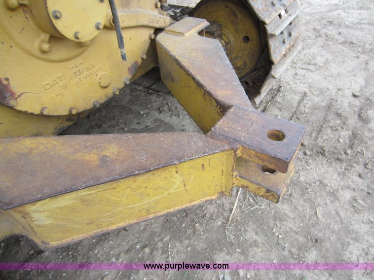 image for item C5348 1988 Caterpillar D4H LGP Series II dozer