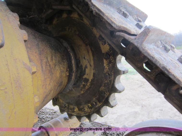 image for item C5348 1988 Caterpillar D4H LGP Series II dozer