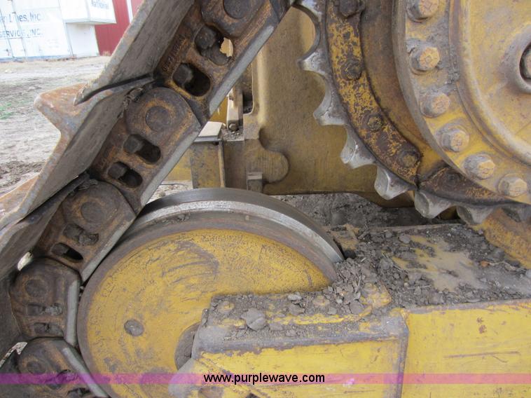 image for item C5348 1988 Caterpillar D4H LGP Series II dozer