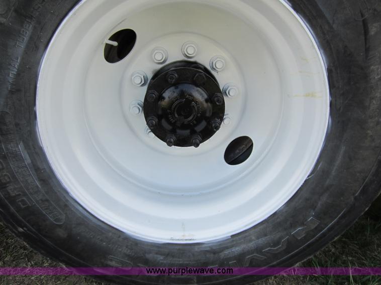 image for item C5375 1999 International 9200 dump truck