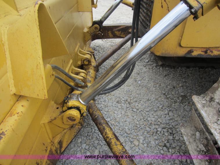 image for item C5388 1967 Caterpillar D7E dozer