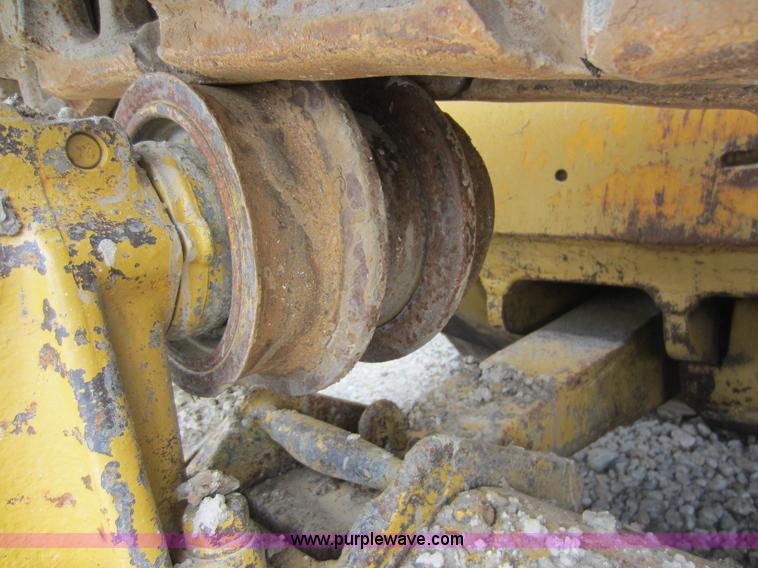 image for item C5388 1967 Caterpillar D7E dozer
