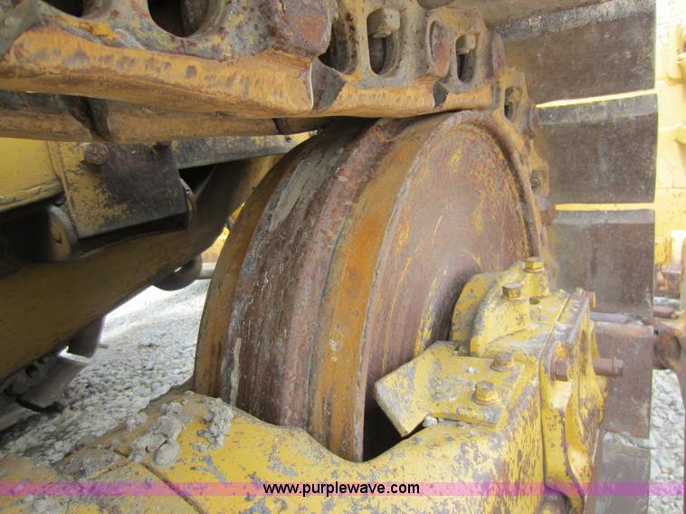 image for item C5388 1967 Caterpillar D7E dozer