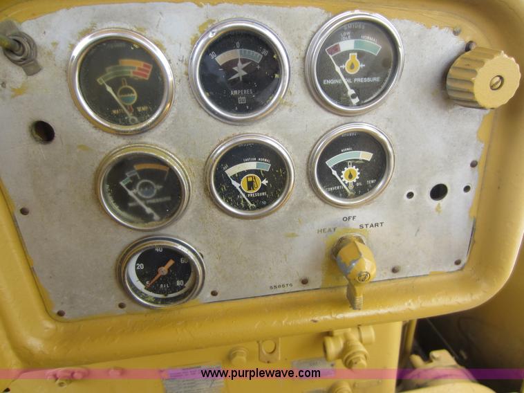 image for item C5388 1967 Caterpillar D7E dozer