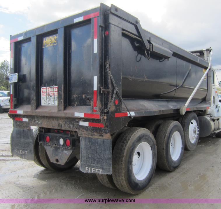 image for item C5399 1999 International 9200 dump truck