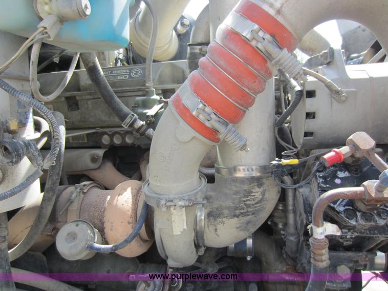 image for item C5399 1999 International 9200 dump truck