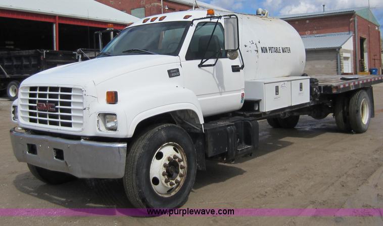 image for item C5400 1998 GMC C6500 truck