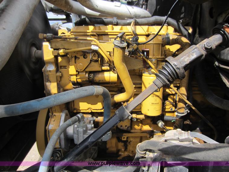 image for item C5400 1998 GMC C6500 truck