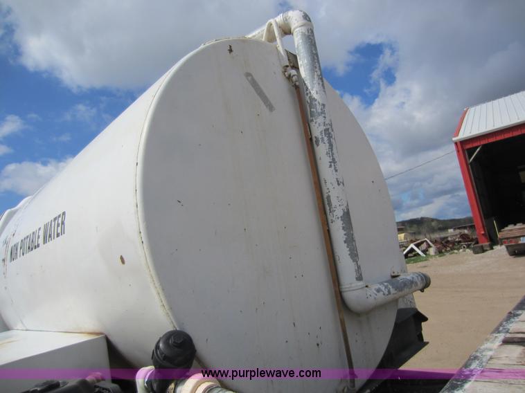 image for item C5400 1998 GMC C6500 truck