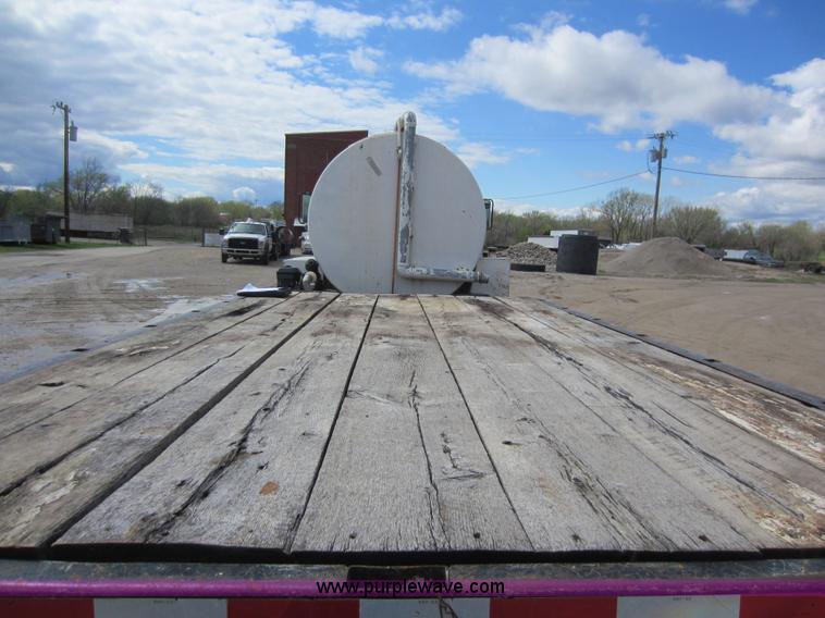 image for item C5400 1998 GMC C6500 truck