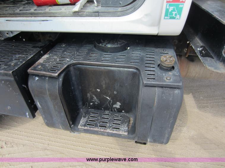 image for item C5400 1998 GMC C6500 truck