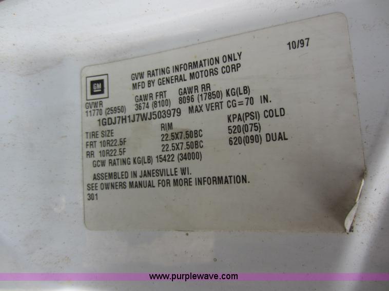 image for item C5400 1998 GMC C6500 truck