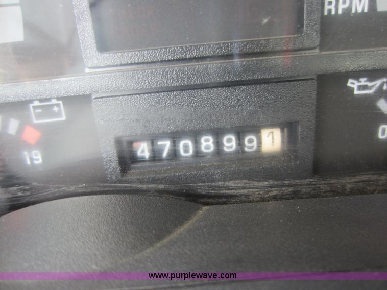 image for item C5400 1998 GMC C6500 truck