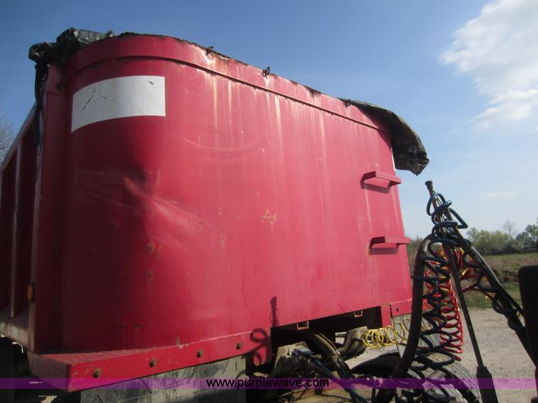 image for item C5407 2000 Dump-rite DR24 end dump trailer