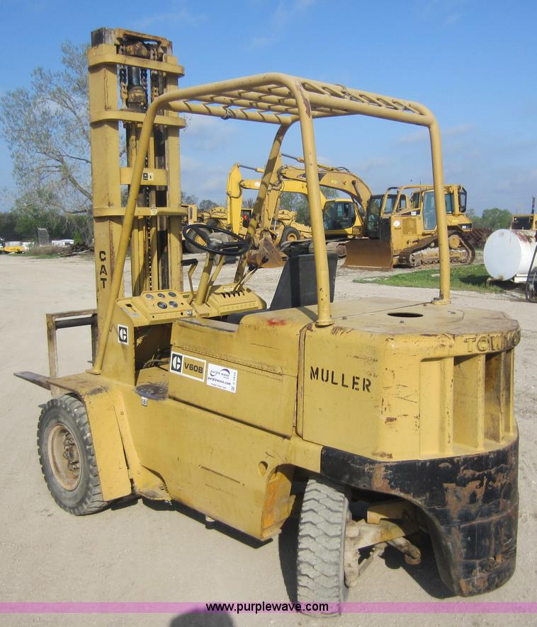 image for item C5410 Towmotor V60B forklift
