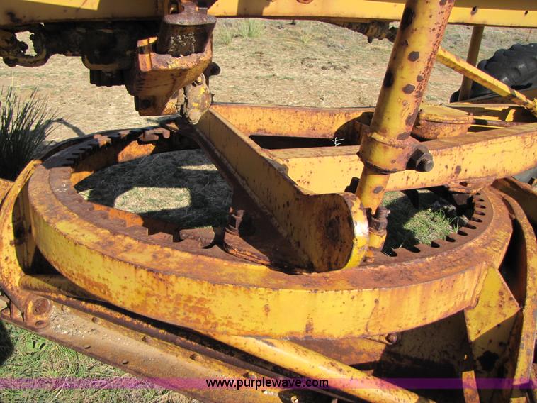 image for item C9660 Caterpillar 112 motor grader