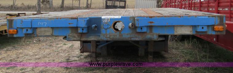 image for item D3068 1976 Transcraft 30 ton drop deck trailer