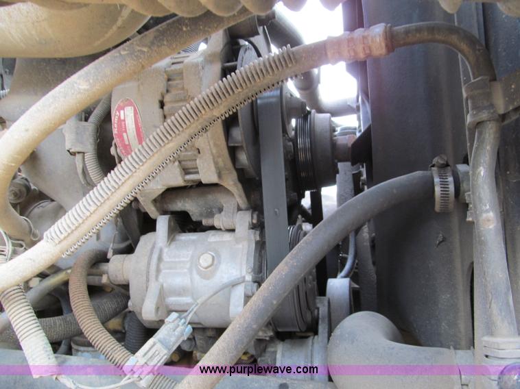 image for item D3071 1999 GMC C7500 dump truck