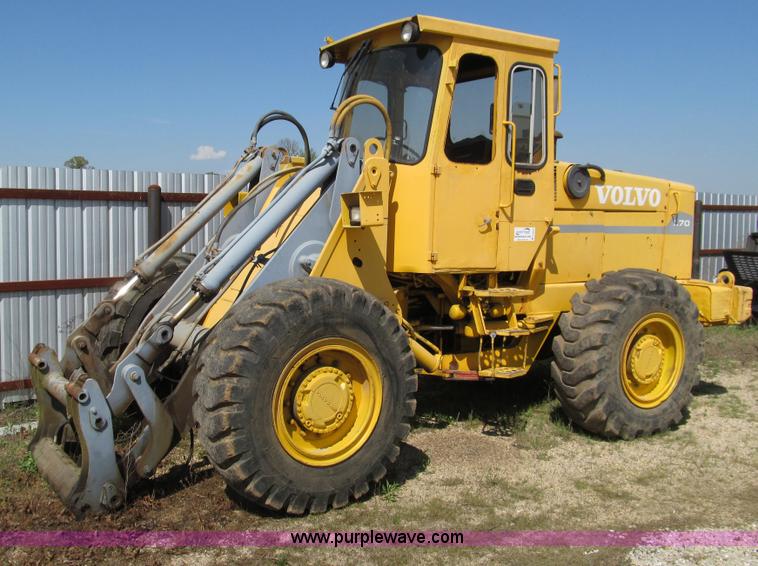 image for item D3074 Volvo L70 wheel loader